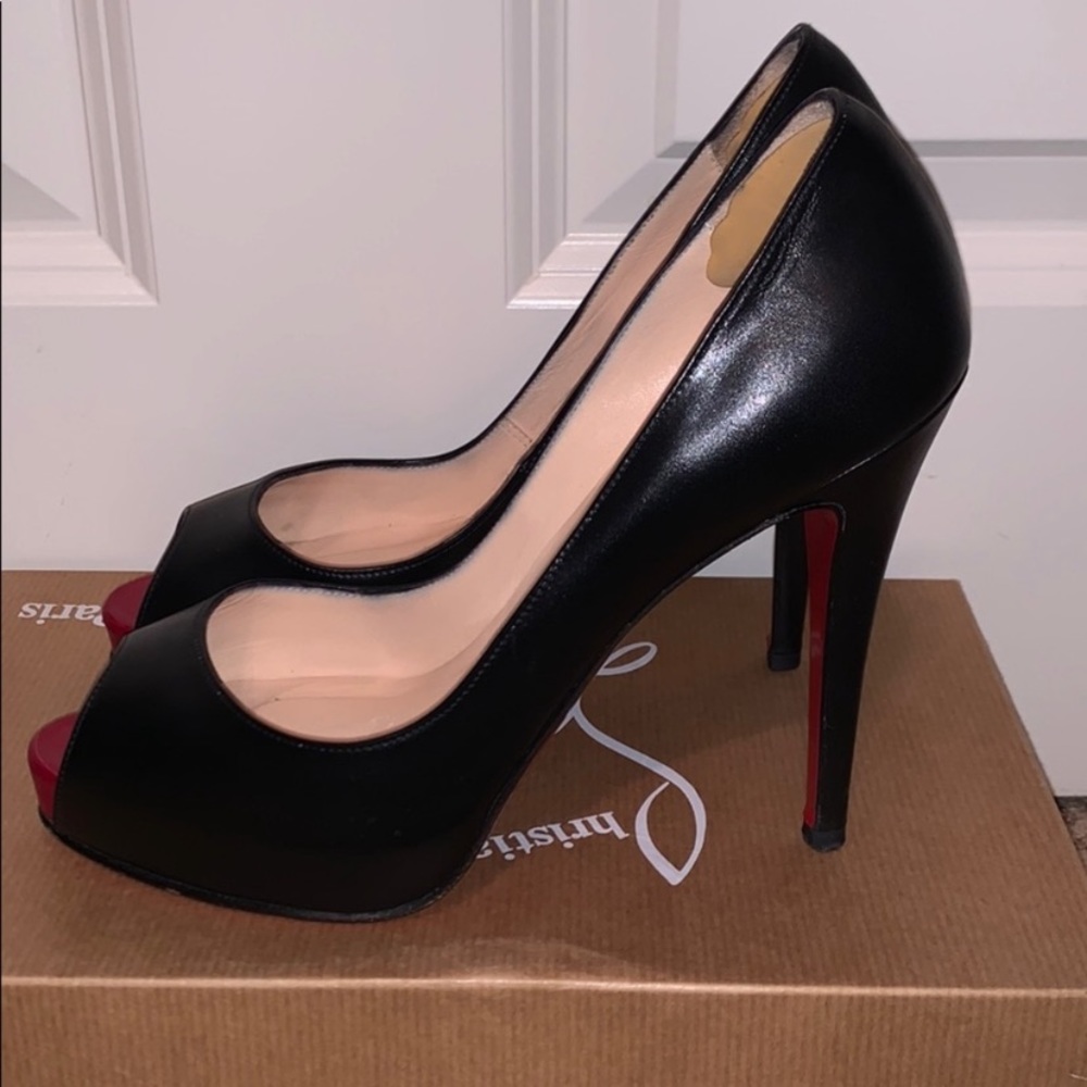 Christian Louboutin Very Prive 120 Black Peep Toe